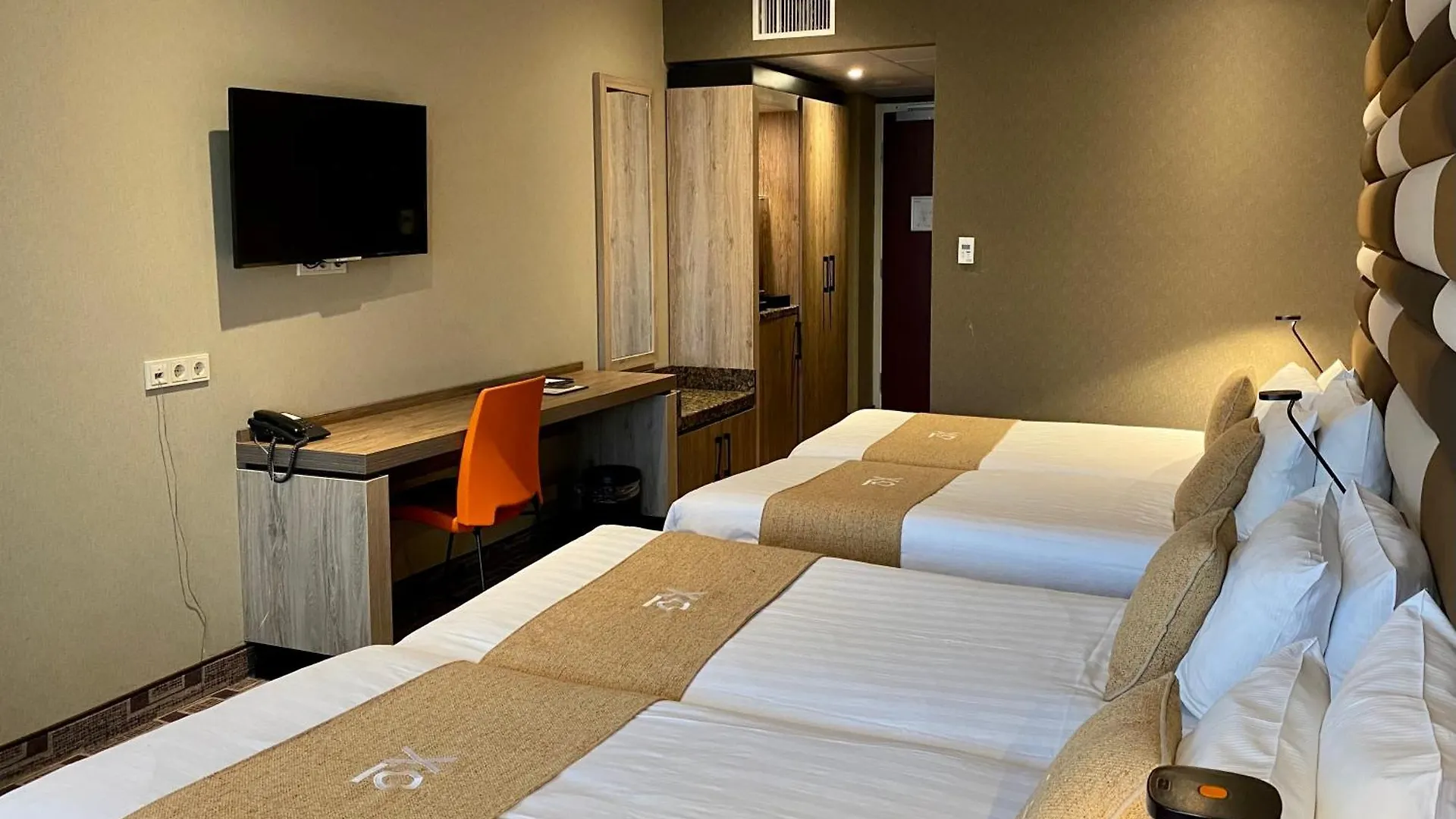 Xo Hotels Blue Tower Amszterdam