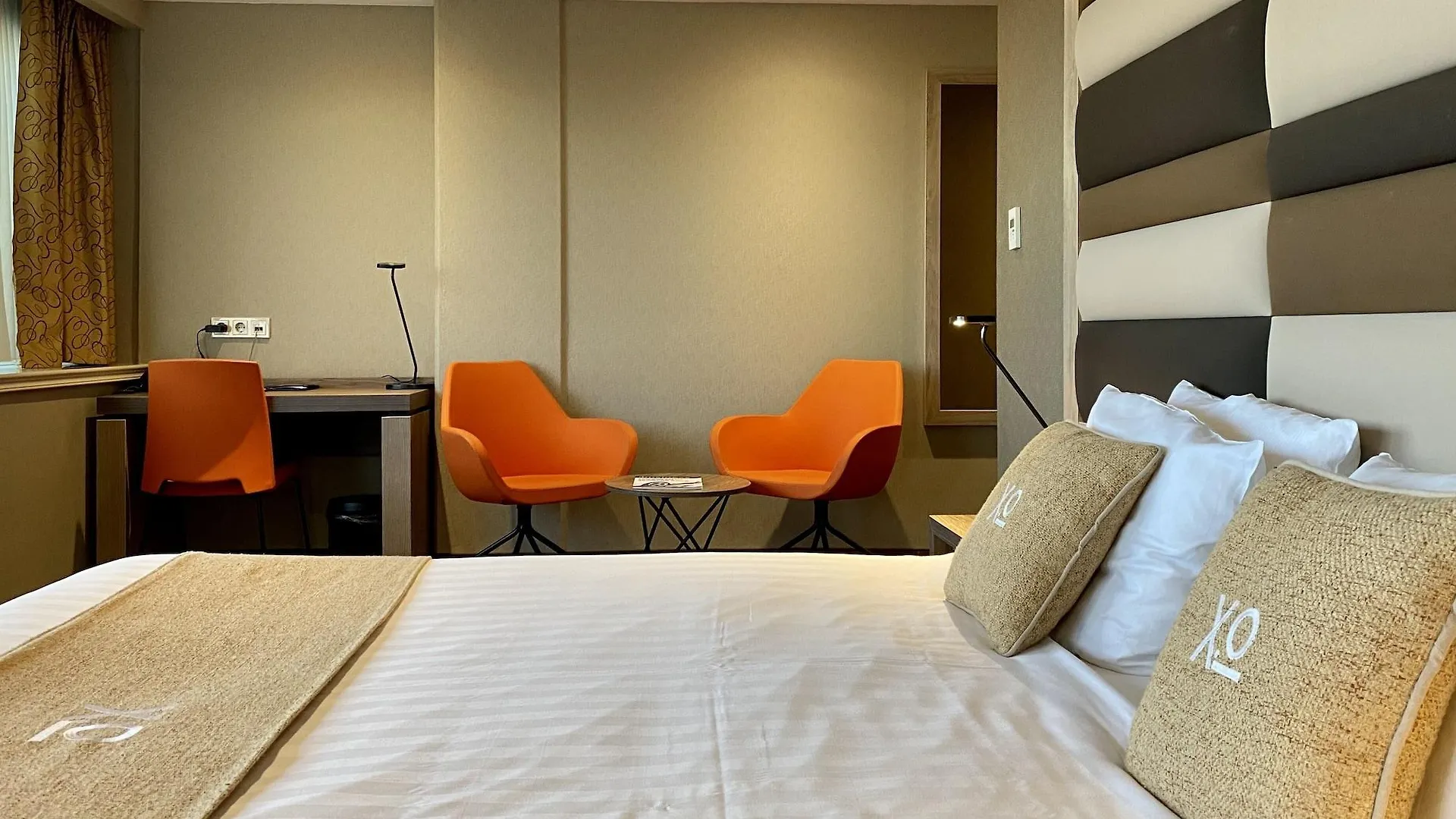 Xo Hotels Blue Tower Амстердам