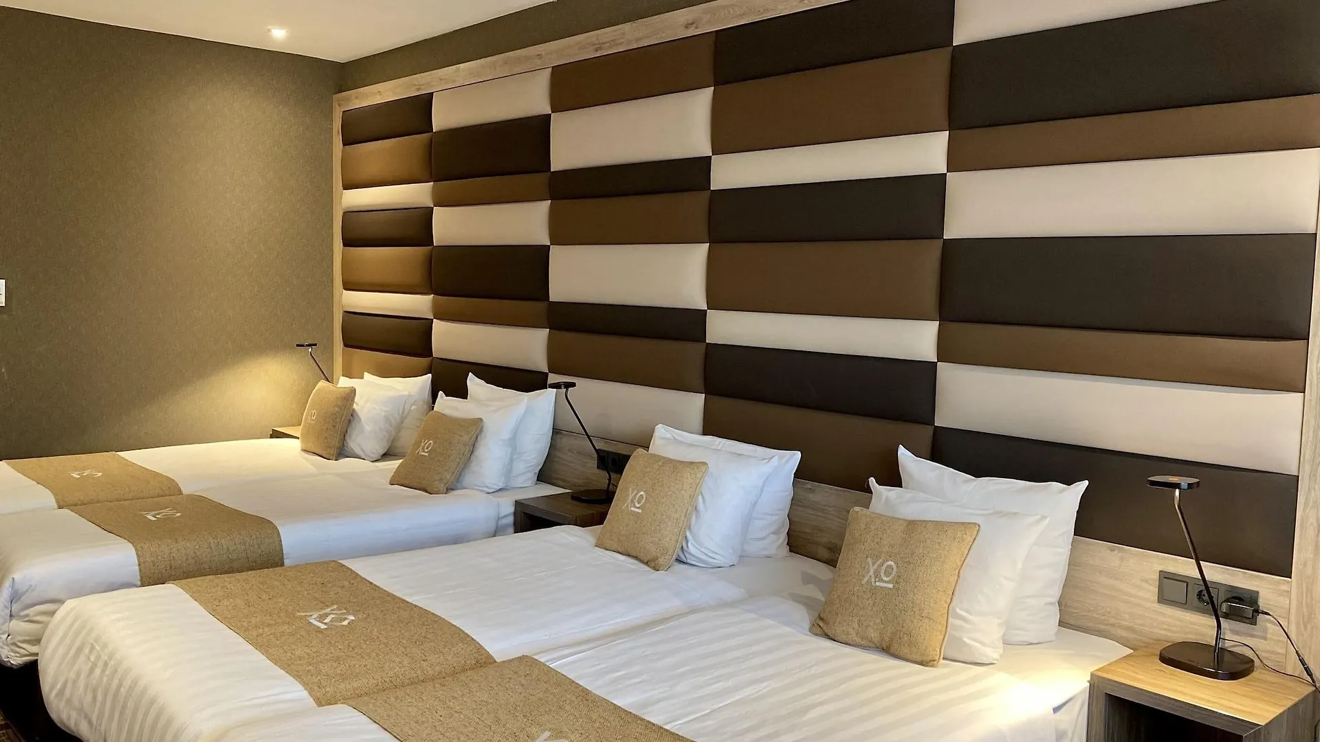 Xo Hotels Blue Tower Амстердам