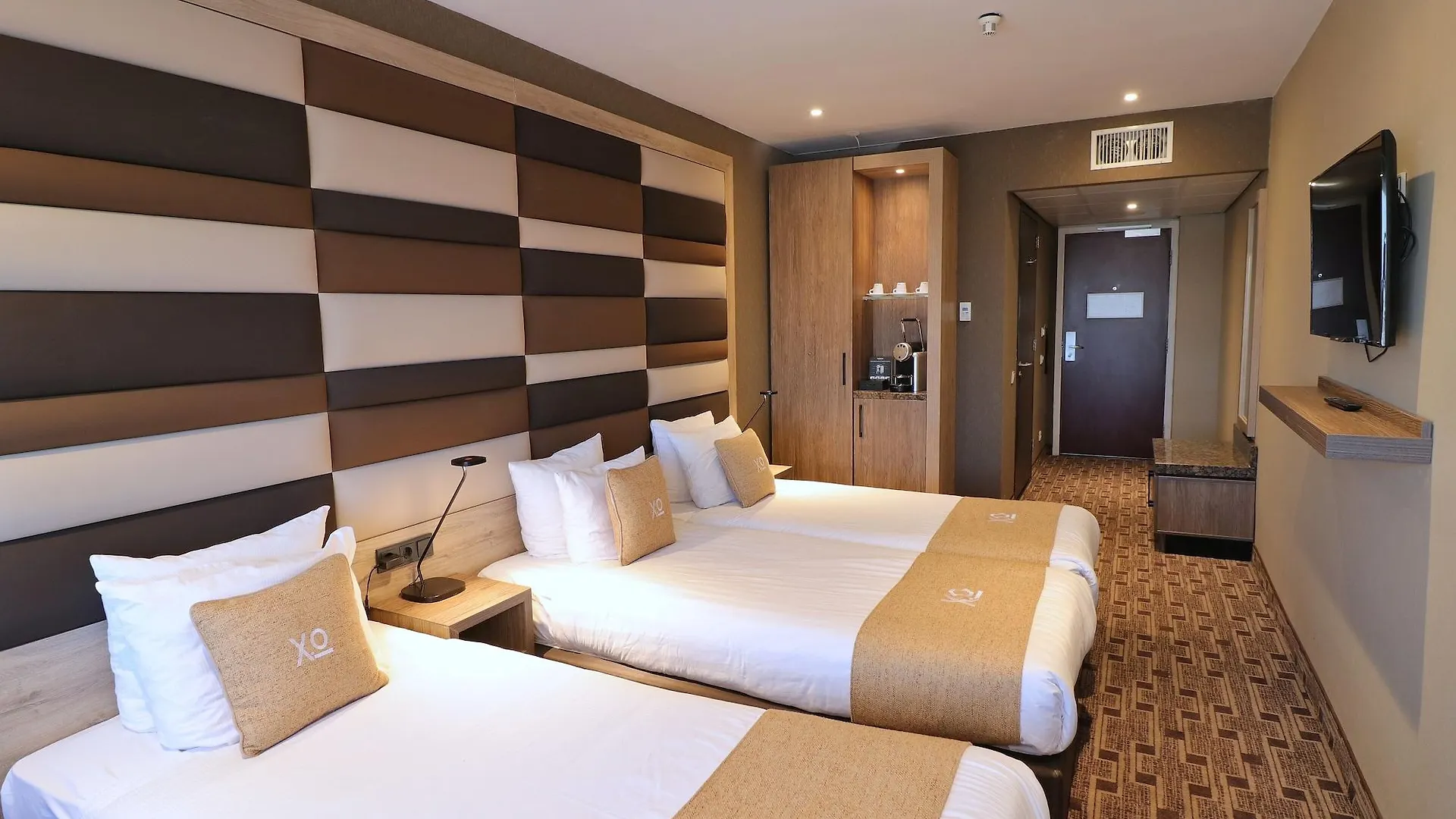 Xo Hotels Blue Tower Амстердам